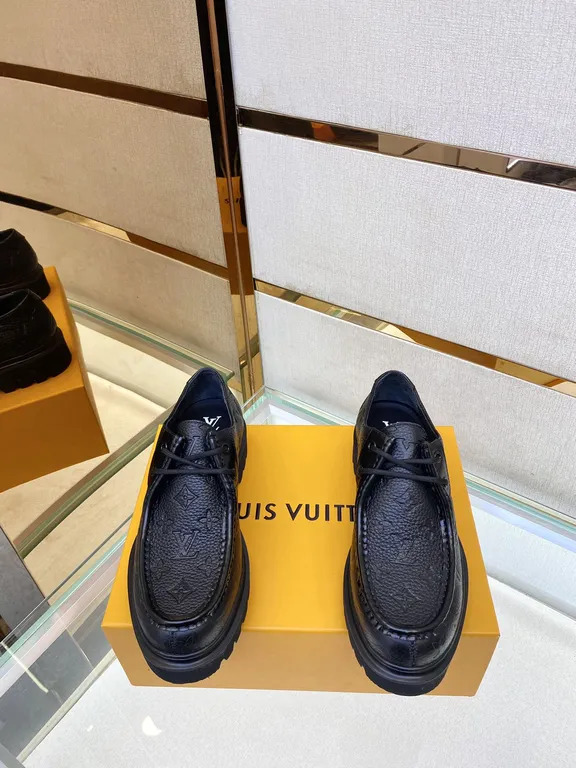 Louis Vuitton Shoe 